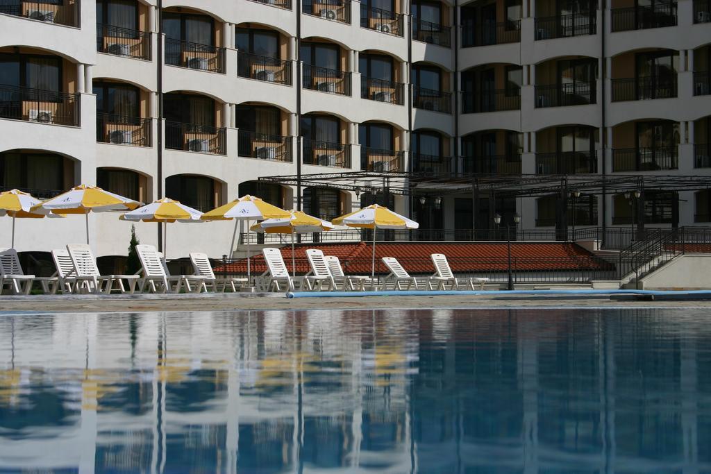 Aparthotel Regina Mare Tsarevo Eksteriør billede